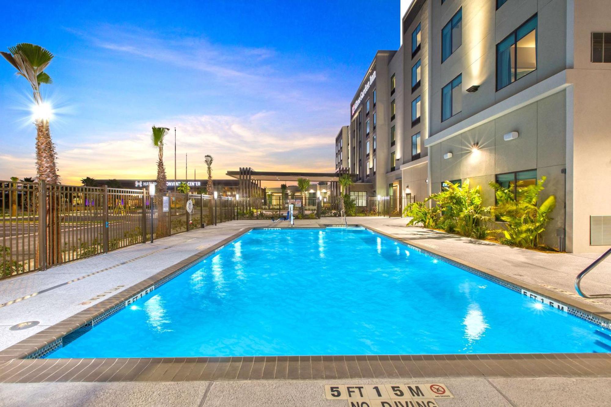Hilton Garden Inn Harlingen Convention Center, Tx エクステリア 写真